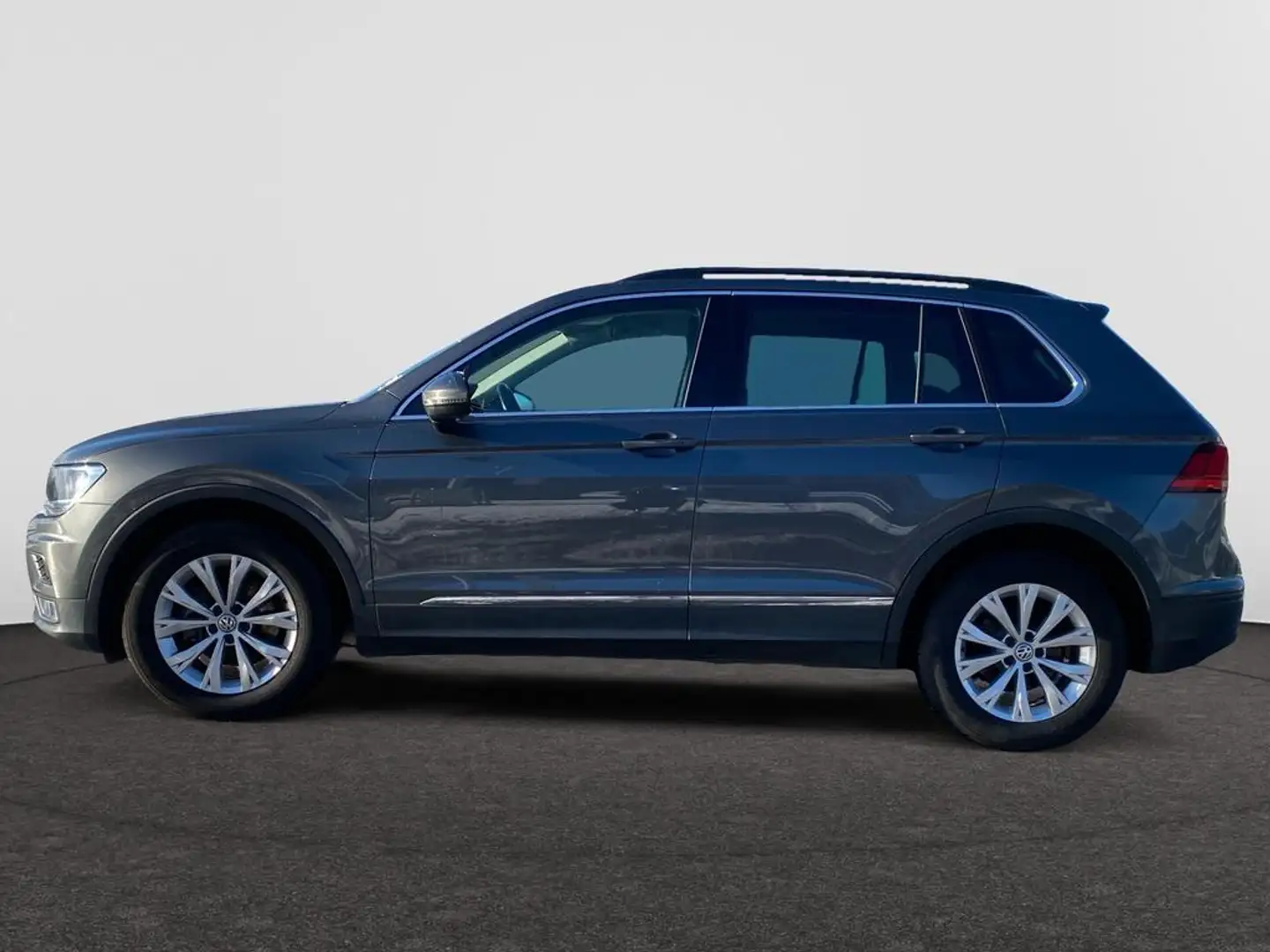 Volkswagen Tiguan Tiguan Comfortline 1.4 TSI BMT 92 kW (125 ch) 6 vi Grigio - 2