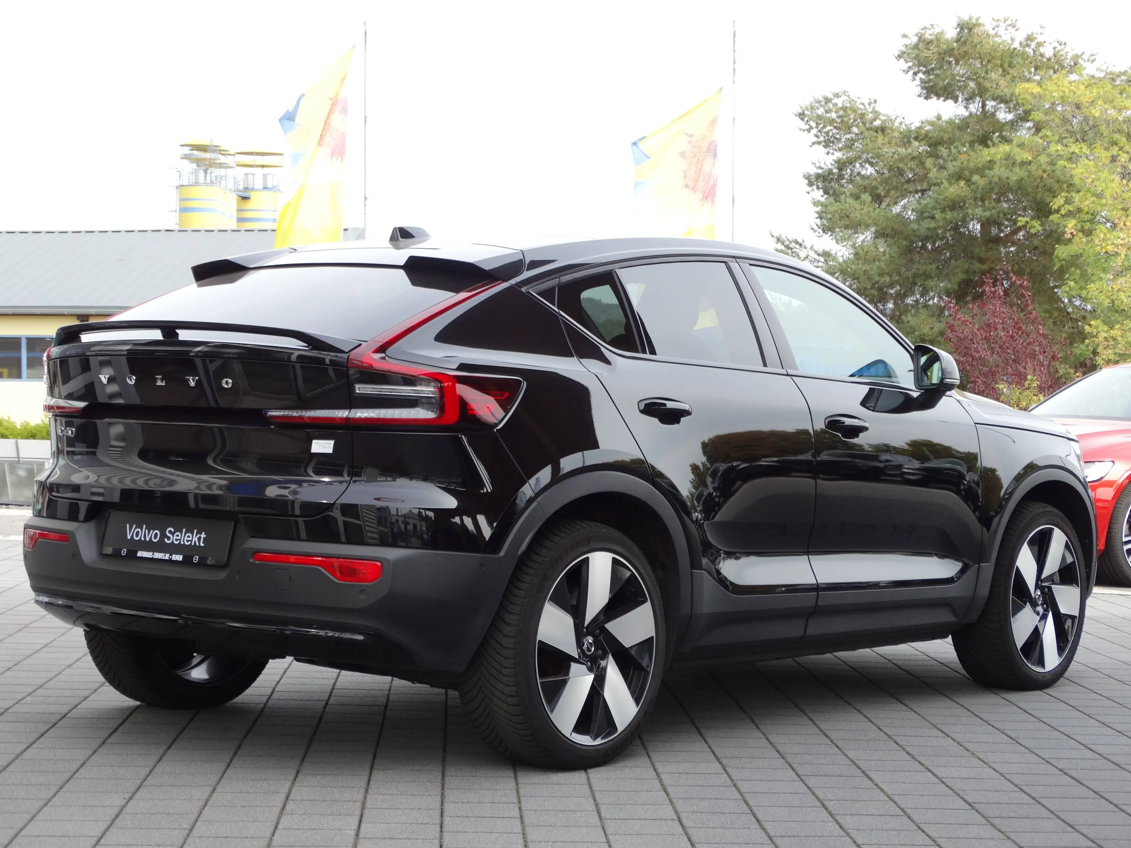 Volvo C40 Ultimate Recharge Pure Electric Twin Motor AWD — photo 5