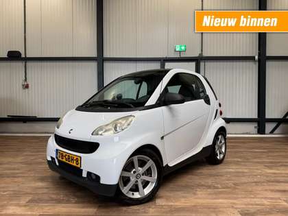 smart forTwo COUPE MHD - AIRCO -IN NETTE STAAT!