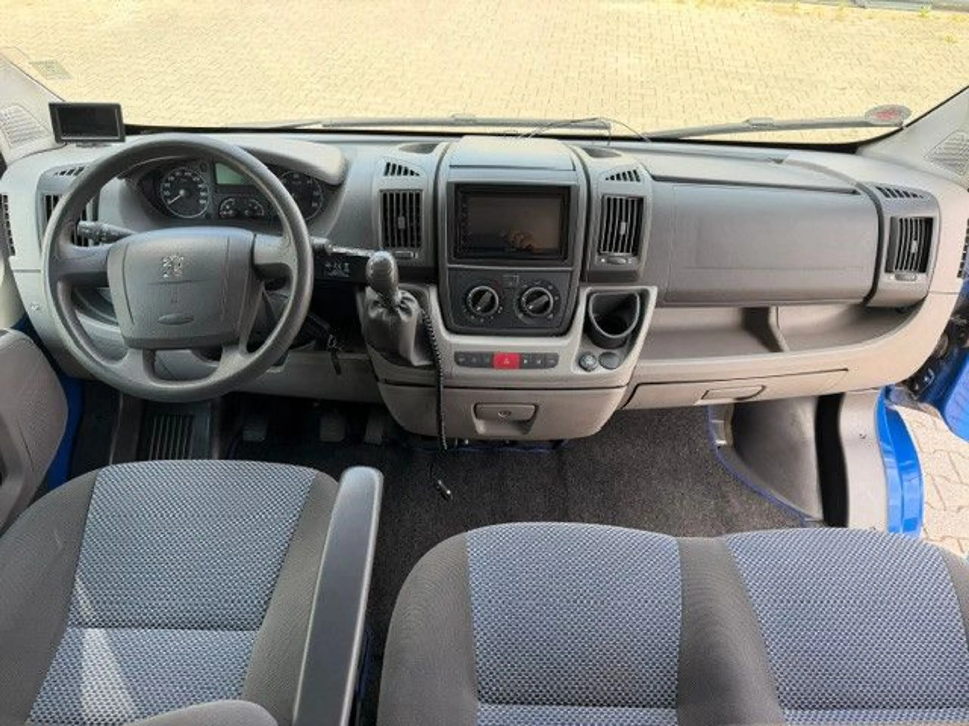 Peugeot Boxer HDi Luxus.  2 X KLIMA ! 9-SITZE! — photo 4