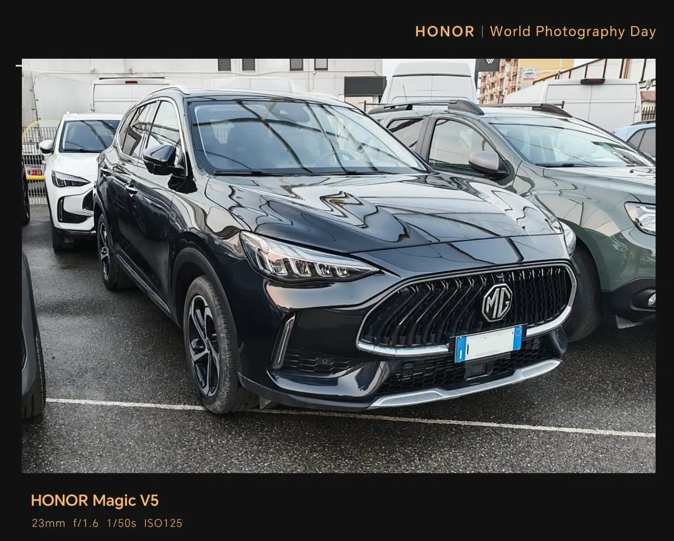 MG HS HS II 2023 1.5 t-gdi Luxury Schwarz - 2