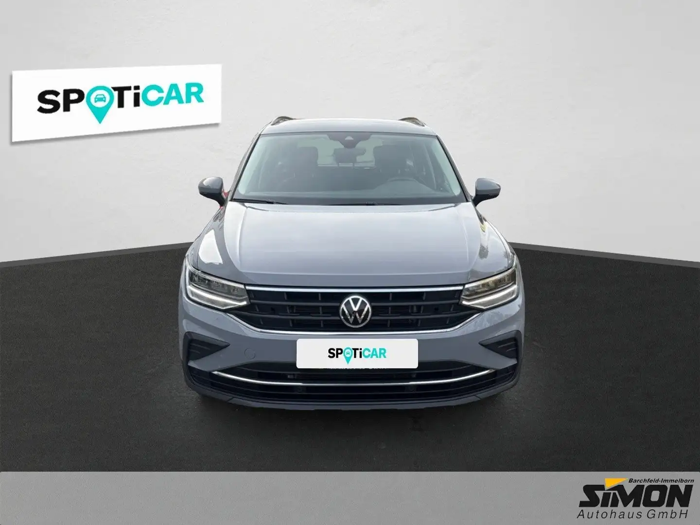Volkswagen Tiguan 1.5 TSI Life 150PS / AHZV, Standheizung, Navi Gris - 2