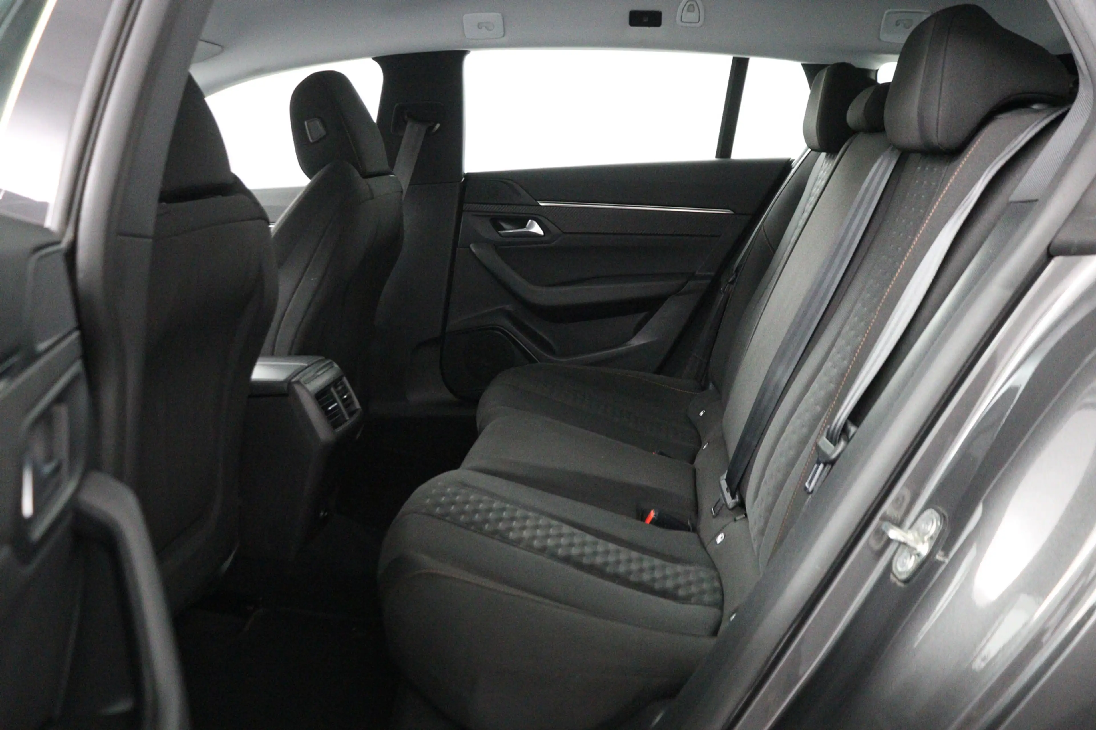 Peugeot 508 SW 1.2T 130 pk Automaat Active Pack Business Trekh — photo 15