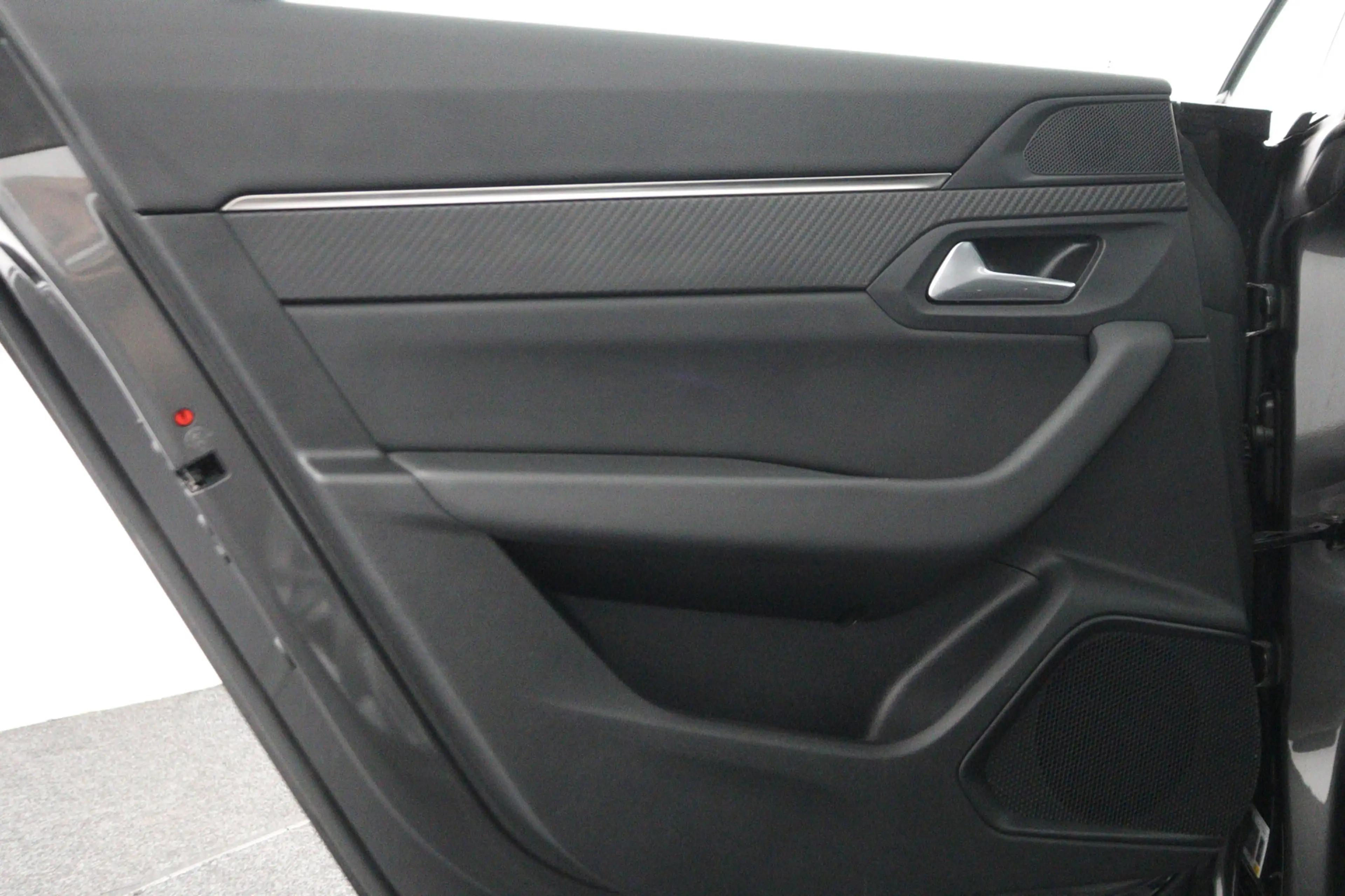 Peugeot 508 SW 1.2T 130 pk Automaat Active Pack Business Trekh — photo 34