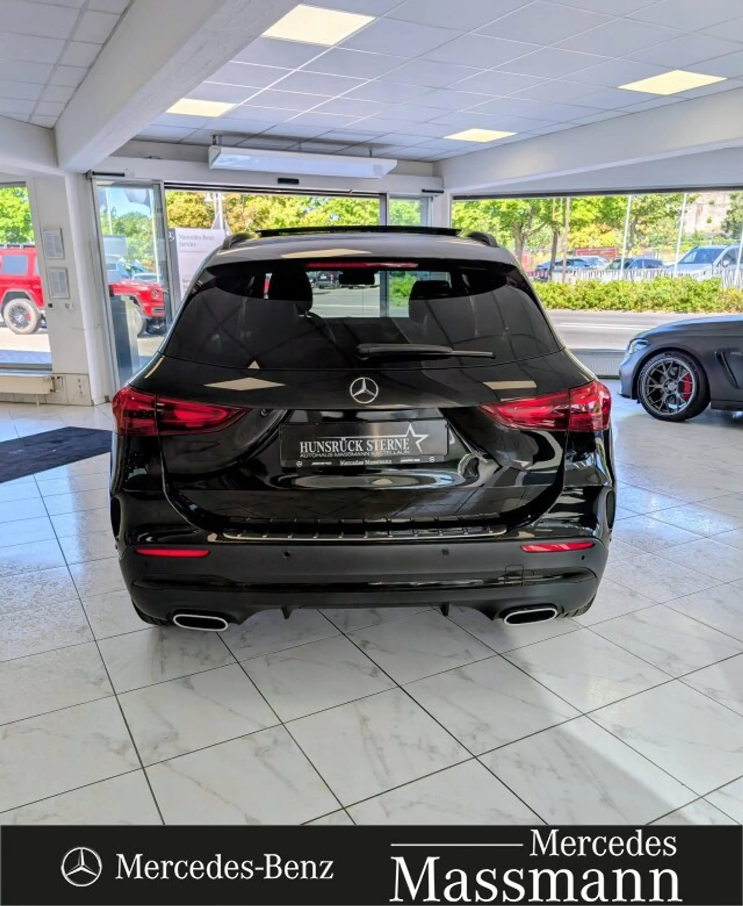 Mercedes-Benz GLA 220 GLA 220 d 4MATIC AMG Line Navi/Pano.-Dach/Styling — photo 6