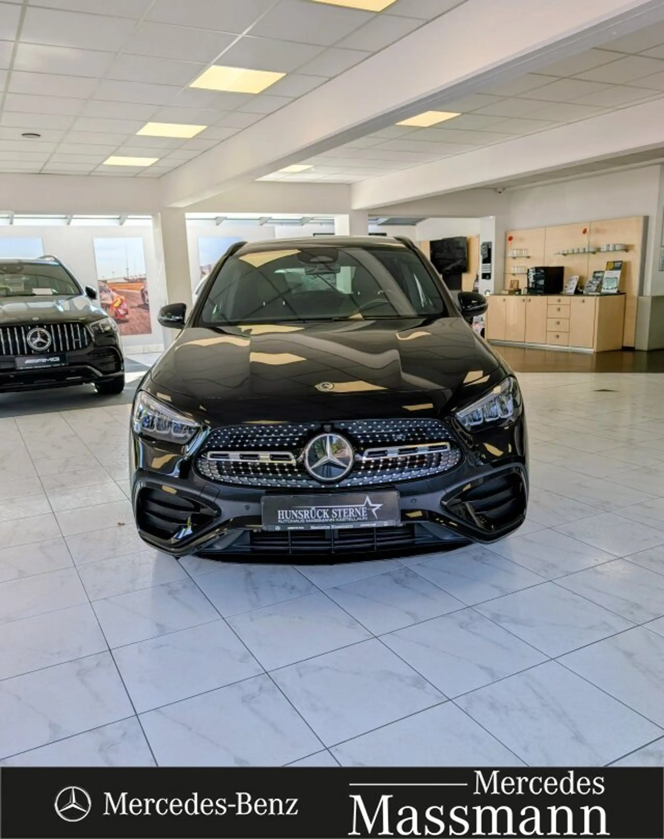 Mercedes-Benz GLA 220 GLA 220 d 4MATIC AMG Line Navi/Pano.-Dach/Styling