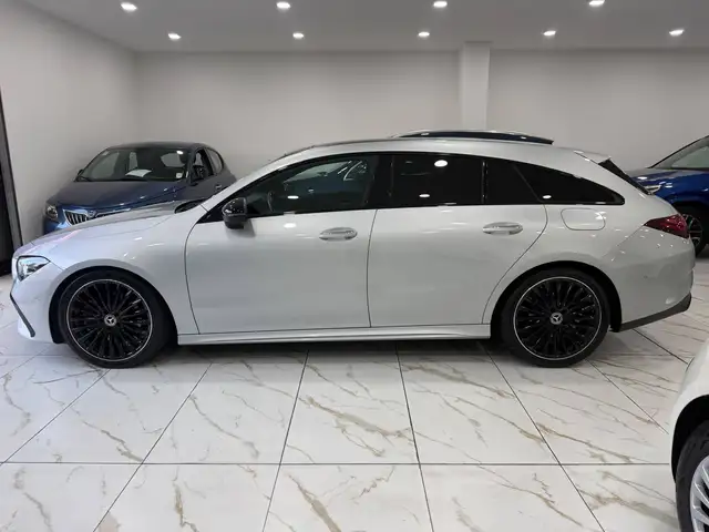 Mercedes-Benz Cla view 3