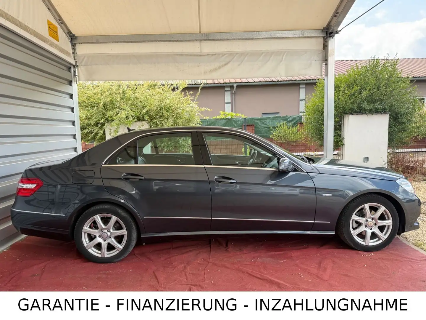 Mercedes-Benz E 200 E200Lim Automatik/Garantie/Avantgarde/Scheckheft Grau - 2