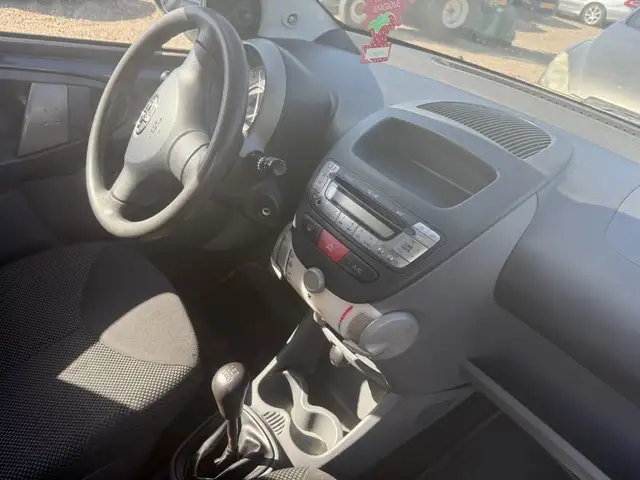Toyota Aygo view 7