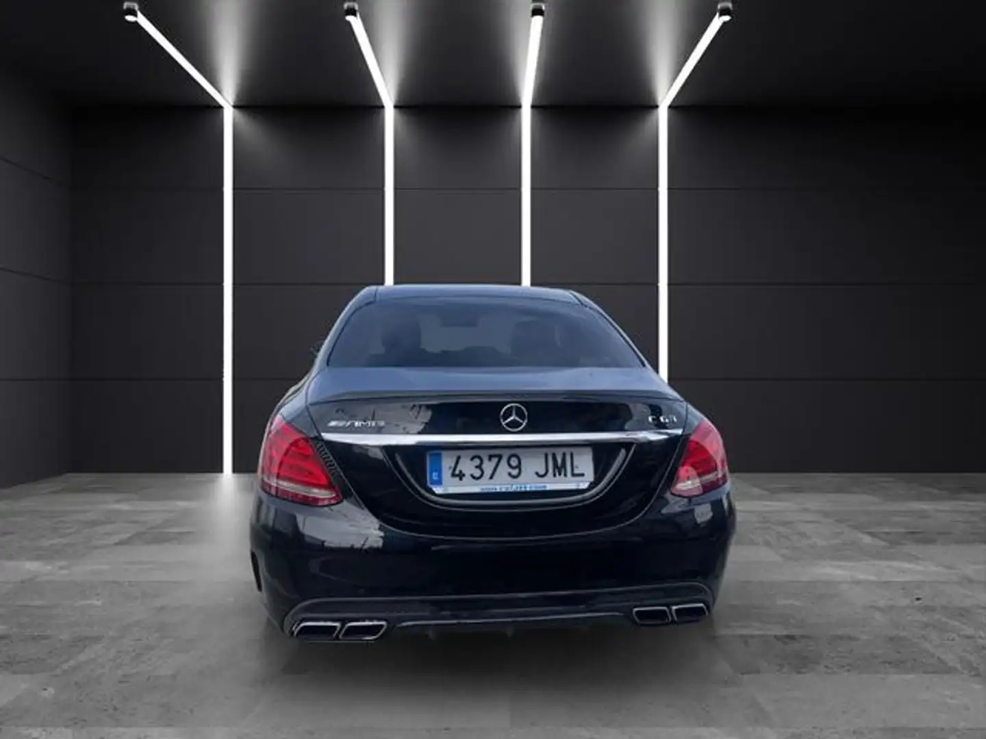 Mercedes-Benz C 63 AMG 7G Plus Schwarz - 2