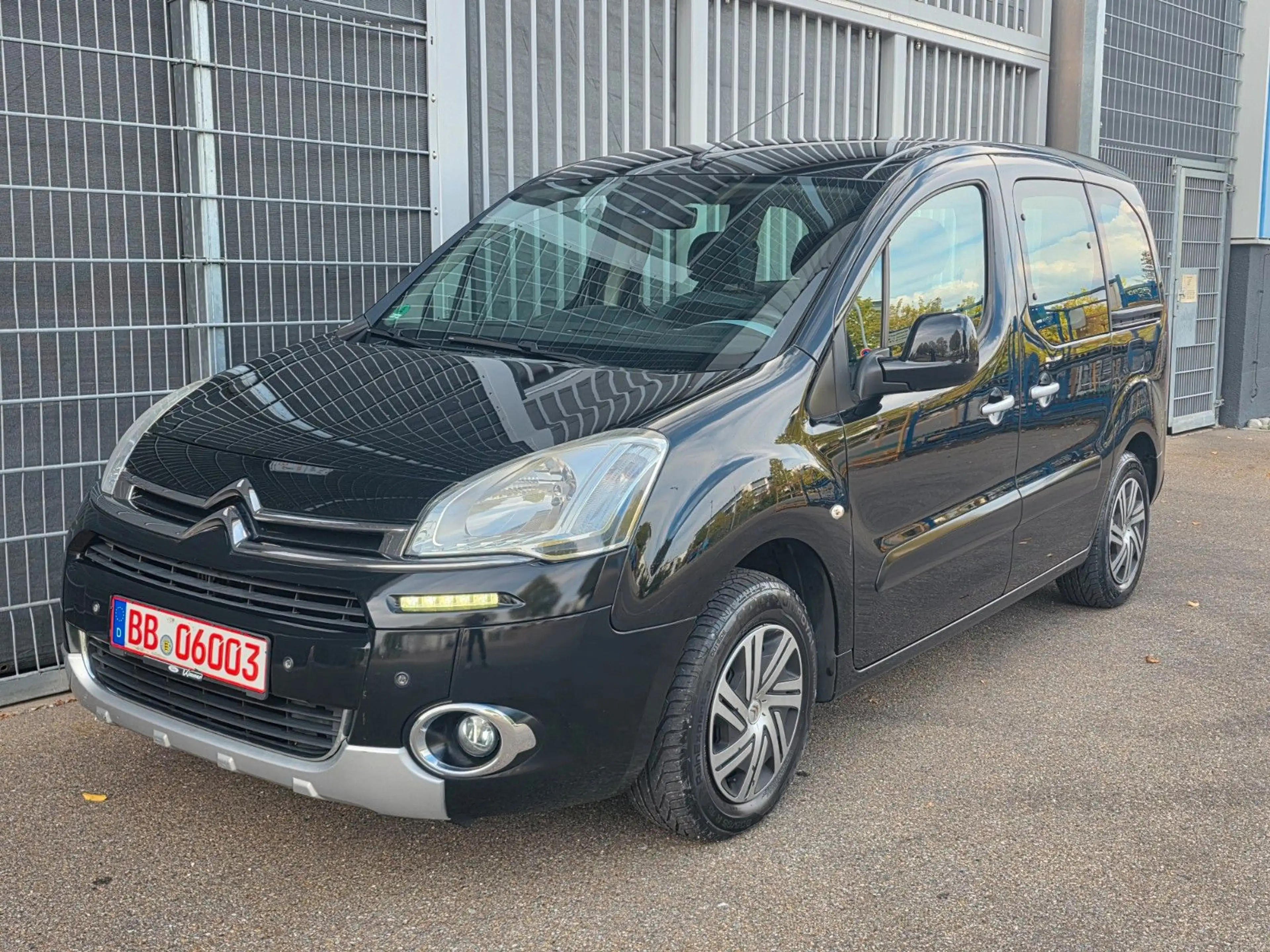Citroen Berlingo 1.6/TÜV NEU/AUTOMATIK/KLIMA/PDC/TEMP. — photo 21