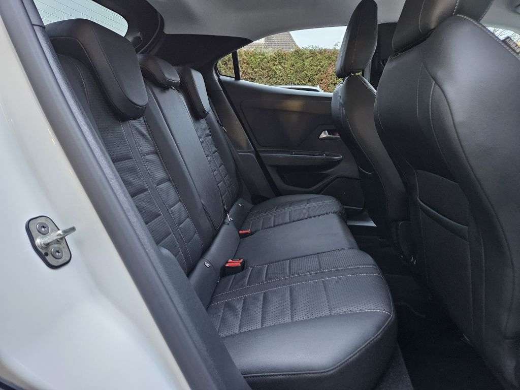 Opel Mokka E