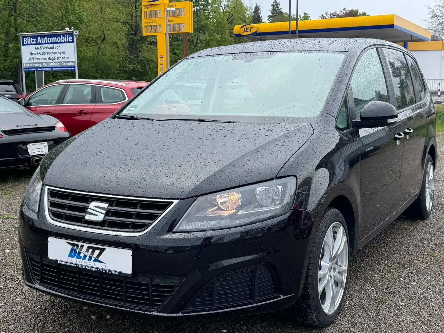SEAT Alhambra Reference 7 Sitzer Fekete - 1