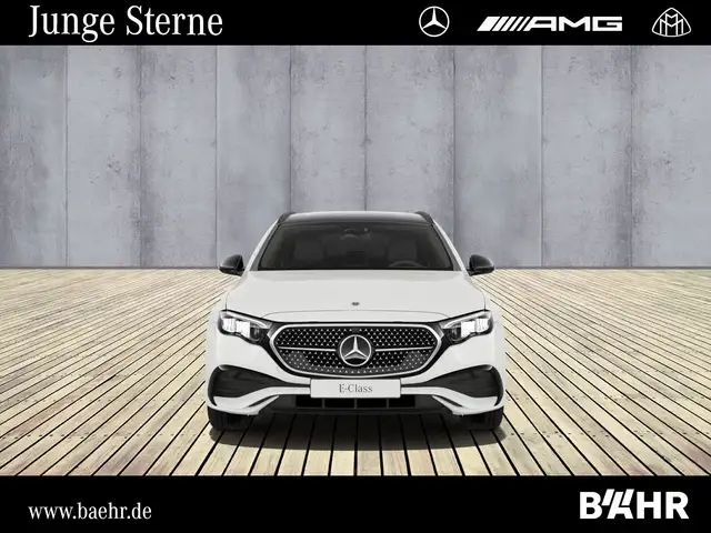 Mercedes-Benz E-Class view 6