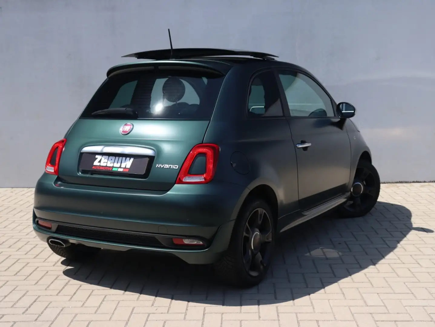 Fiat 500 1.0 Hybrid Sport | Schuifdak | "Matt Groen" | Carp Groen - 2