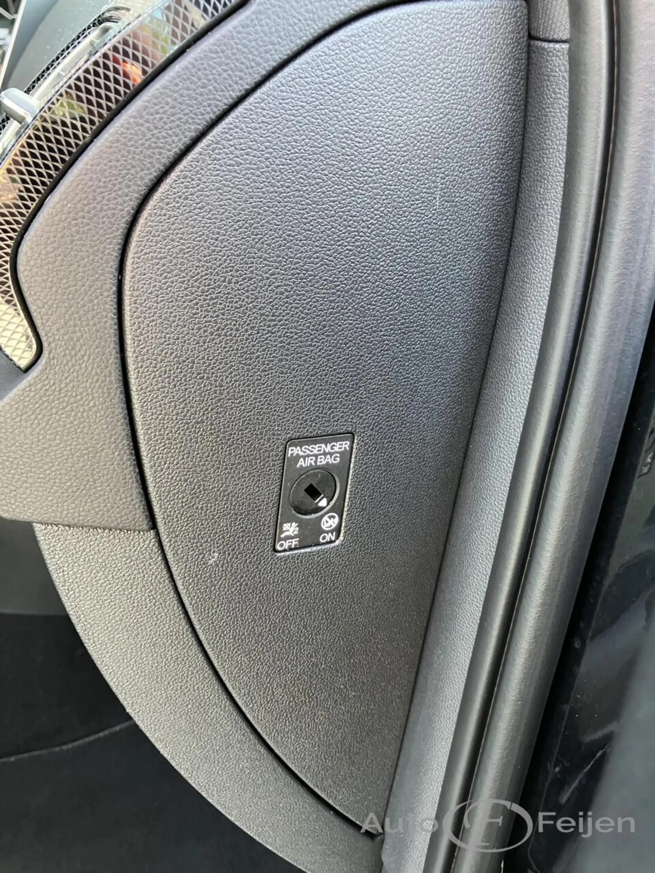 Volkswagen T-Cross 1.5 TSI DSG R-Line Business , AFN TREKHAAK , NAVIG — photo 15