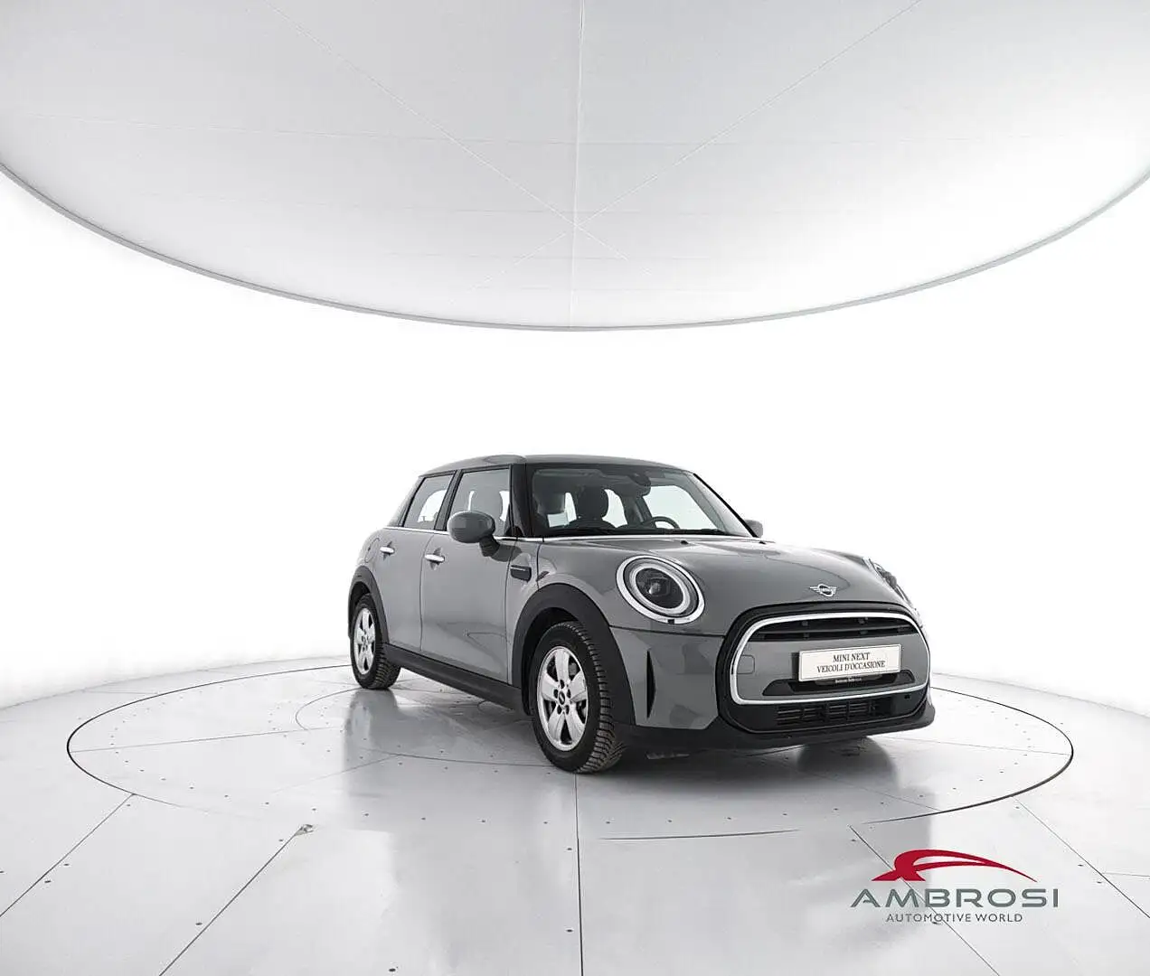 MINI Mini 1.5 Cooper Classic 5 porte Auto Grigio - 2