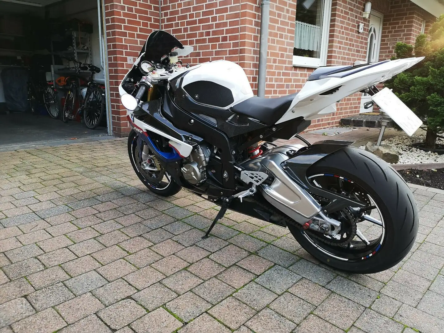 BMW S 1000 RR Bílá - 2