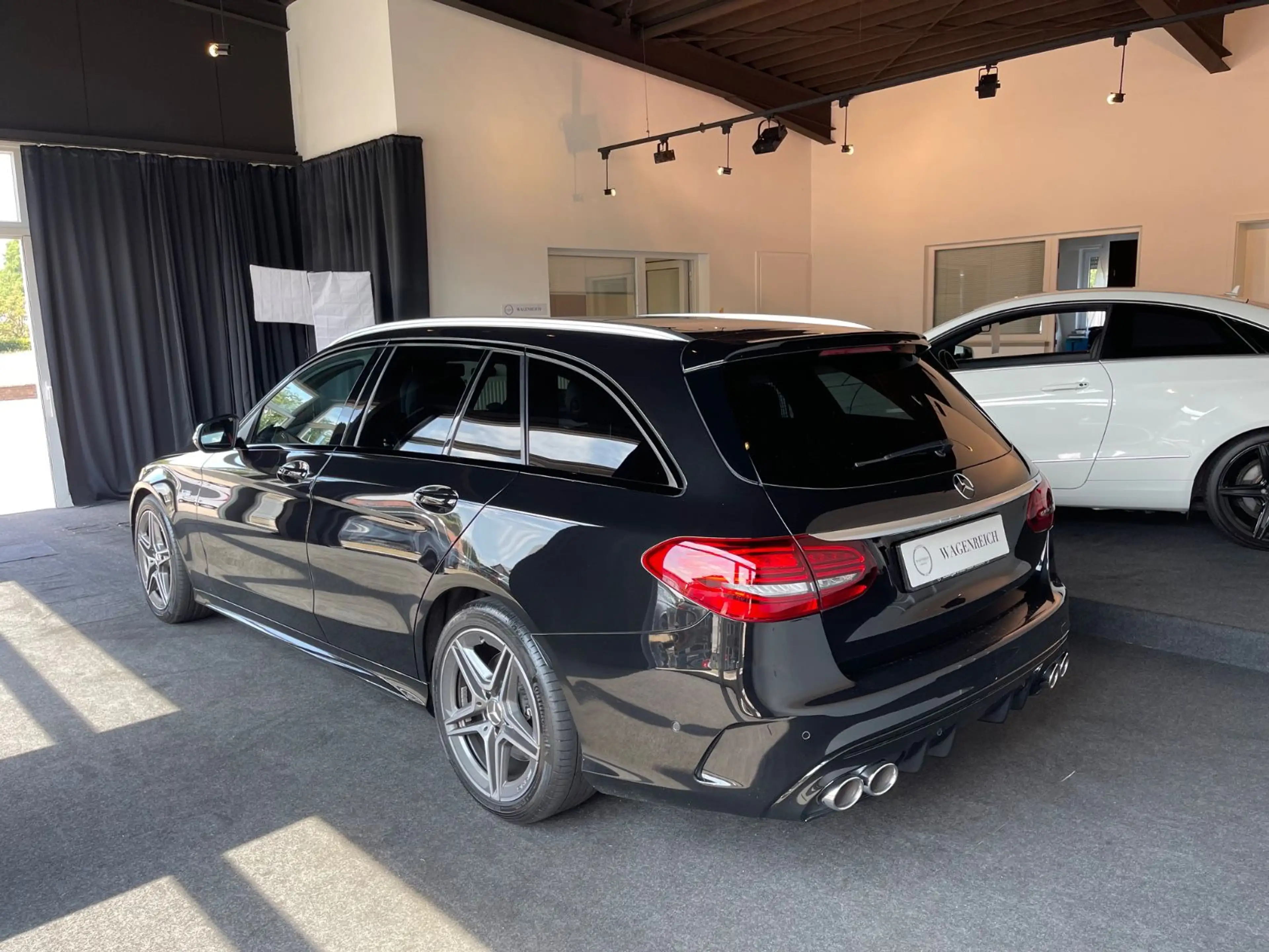 Mercedes-Benz C 43 AMG / MB-Garantie / StandHZ / AGA /Panorama — photo 7