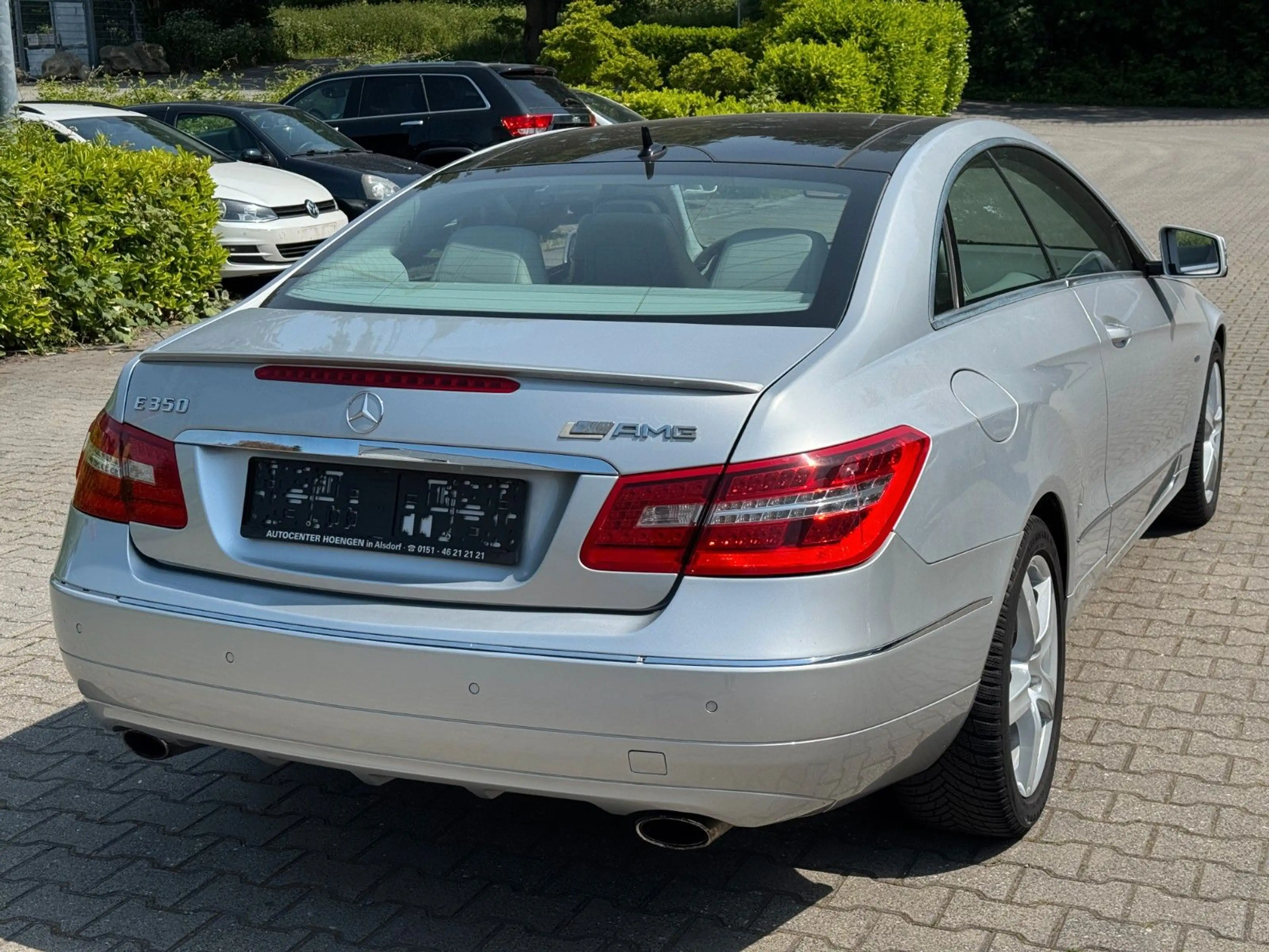 Mercedes-Benz E 350 Coupe CDI BlueEfficiency Navi* Panorama* — photo 9
