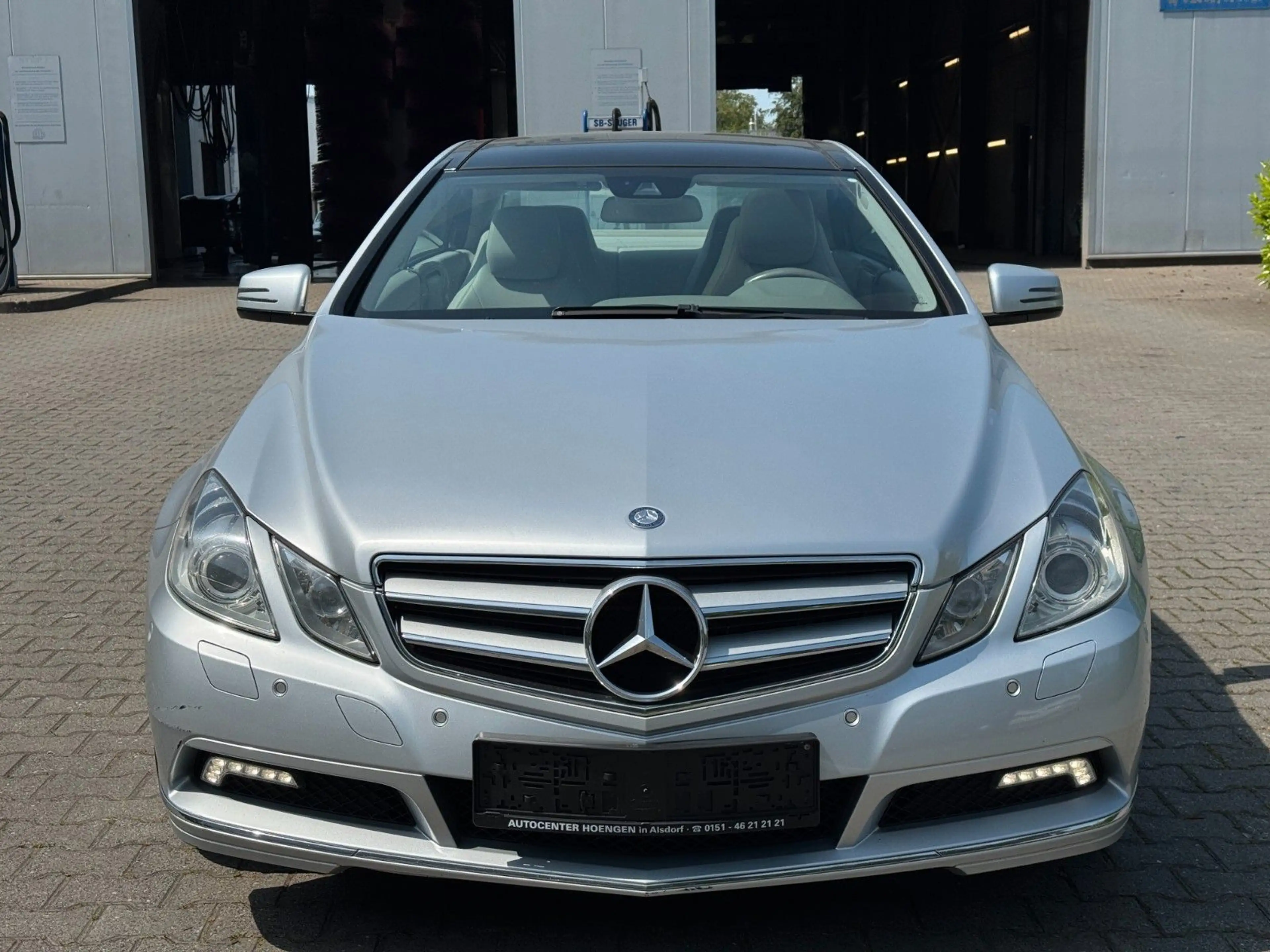 Mercedes-Benz E 350 Coupe CDI BlueEfficiency Navi* Panorama* — photo 4
