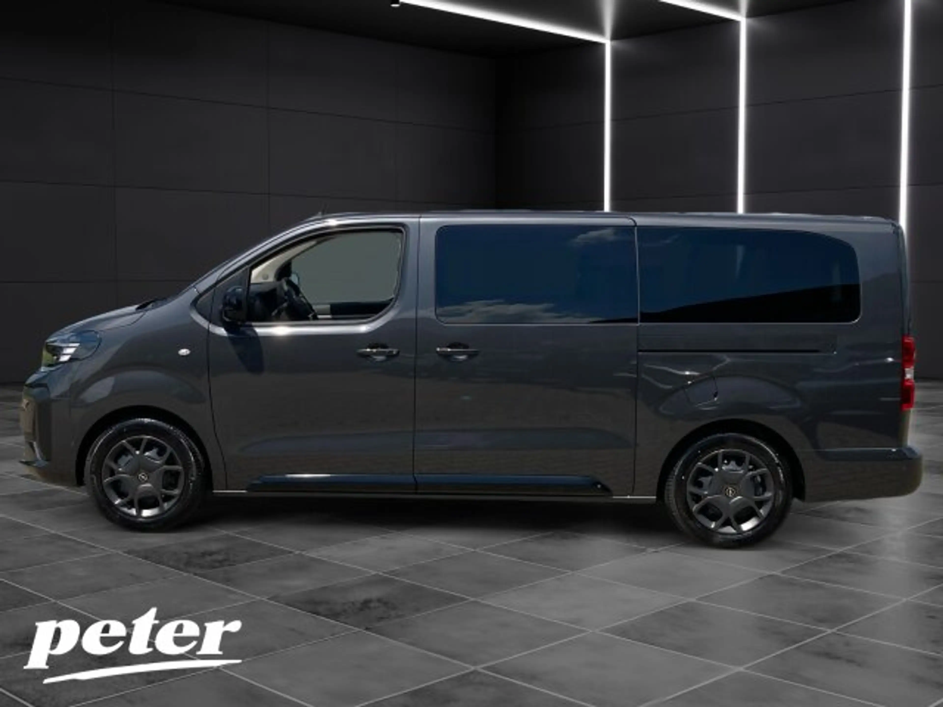 Opel Zafira Life Zafira 2.2 Diesel Edition XL (L3) — photo 2