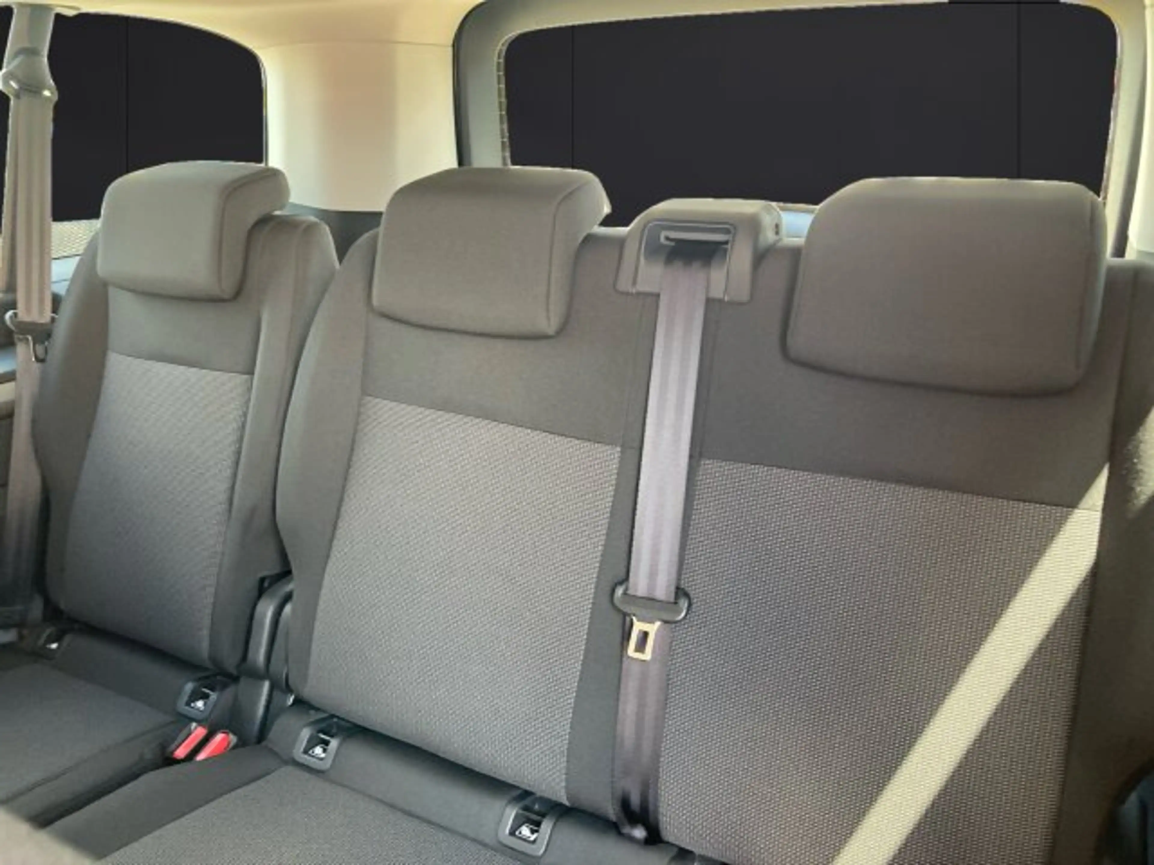 Opel Zafira Life Zafira 2.2 Diesel Edition XL (L3) — photo 15