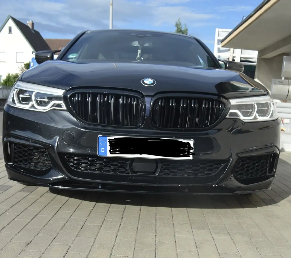 BMW M550 M550i xDrive-Kraft trifft Komfort|Garantie 04/26 Schwarz - 1