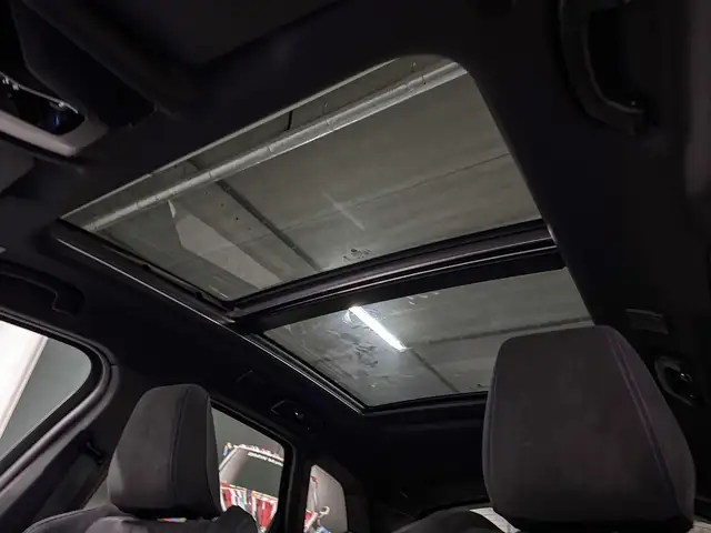 BMW 2 Series view 11
