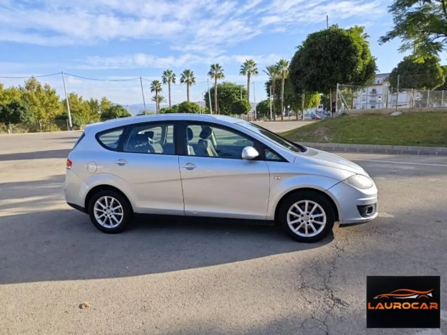 SEAT Altea XL 1.6 TDI 105 CR DPF Ref. Ecom. Grau - 2