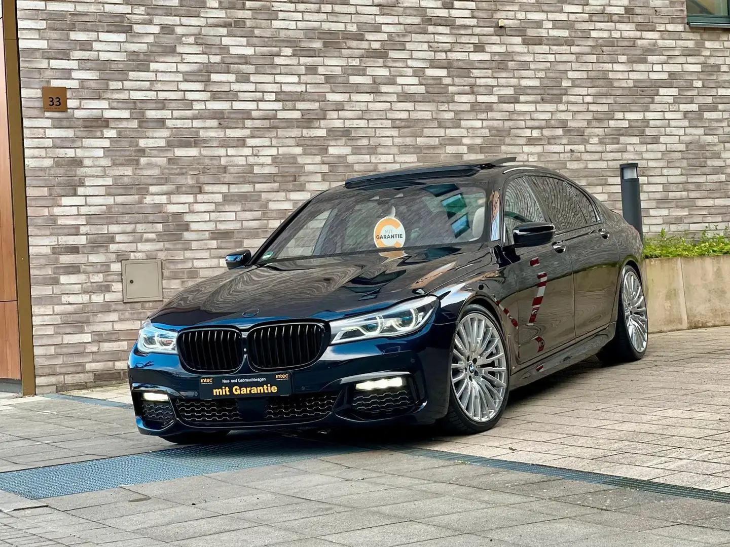 BMW 730 dL xDrive|SkyLounge|Pano|NeuerMotor|21Zol Negro - 1