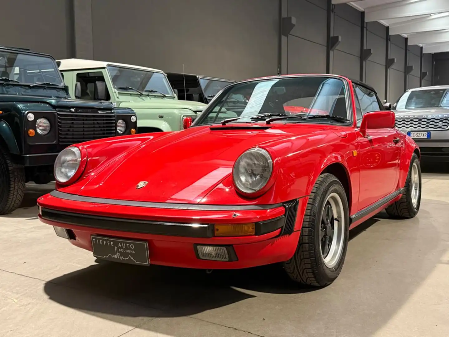 Porsche 911 Carrera 3.2 Cabriole Rosso - 1