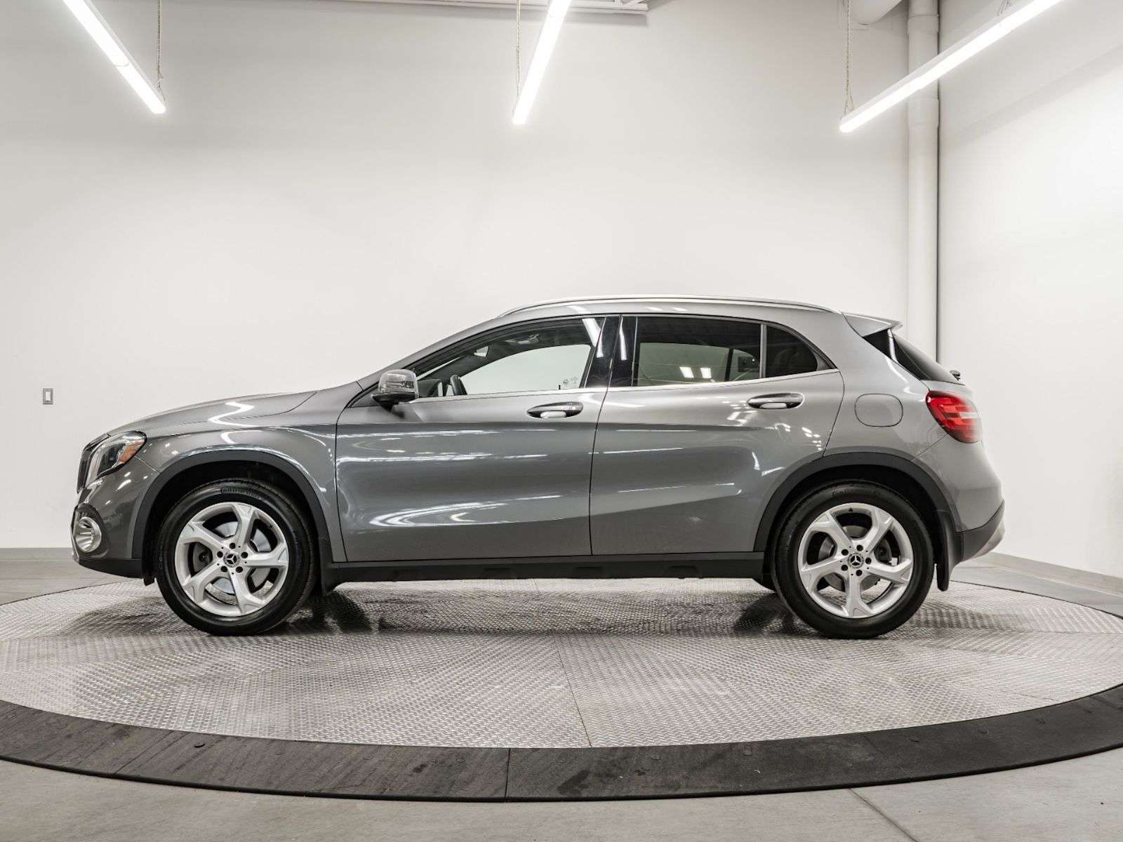 2019 Mercedes-Benz GLA GLA 250 | LOW KMS | PANO ROOF — снимка 1