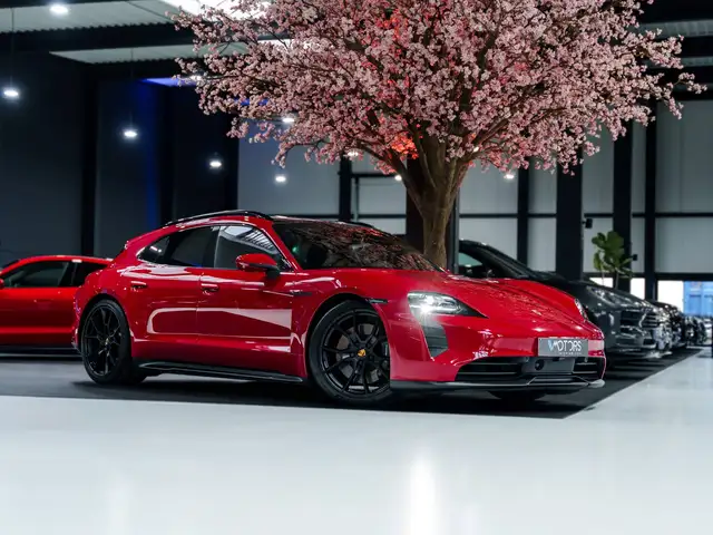 2023 Porsche Taycan in Red for sale