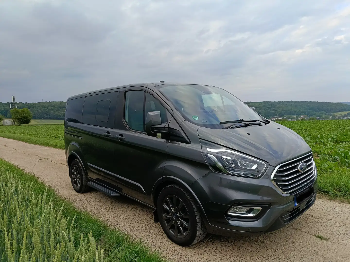 Ford Transit Custom 320 L1 Titanium X 2019-2021 Grau - 2