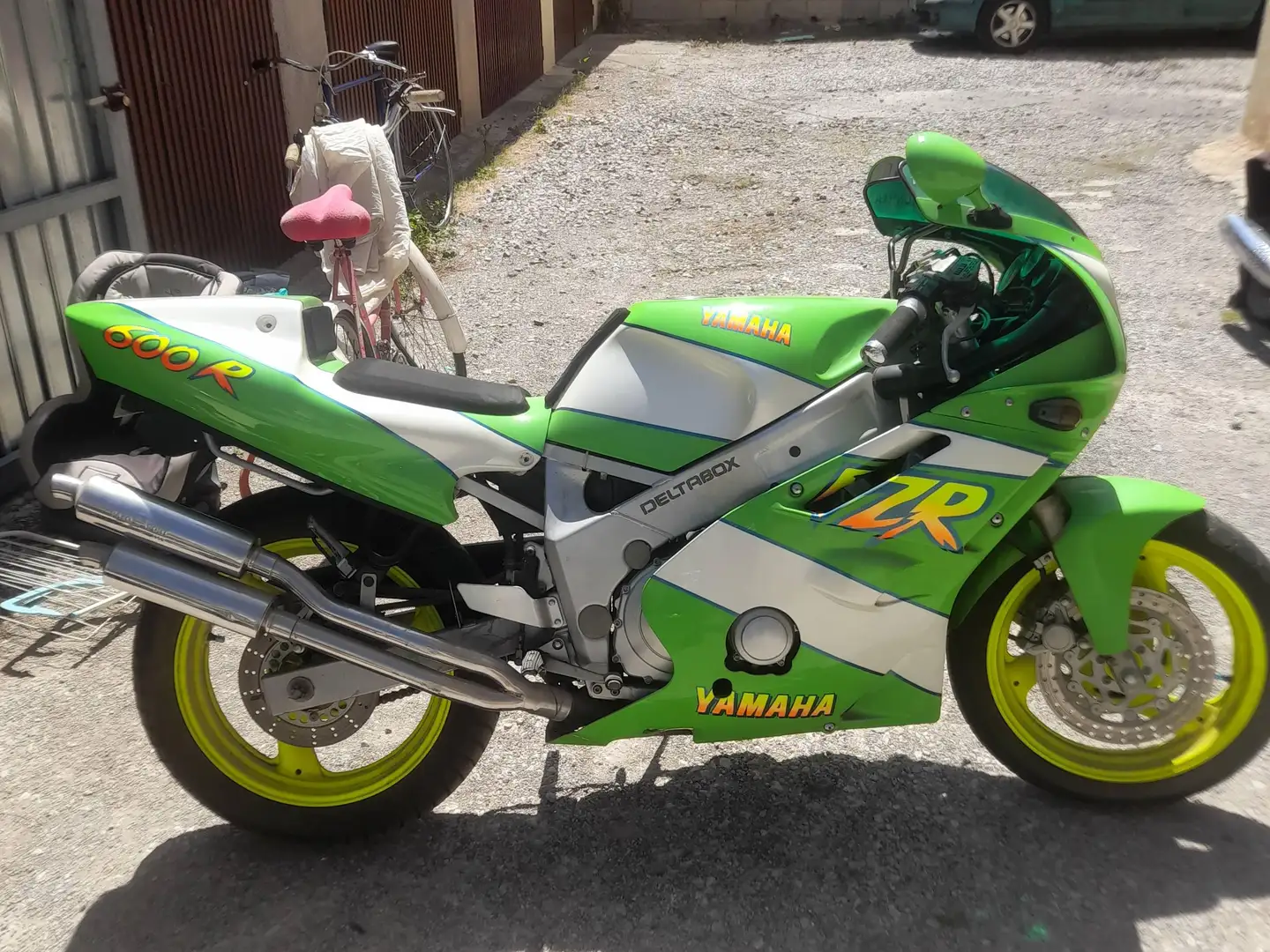 Yamaha FZR 600 Genesis Blanco - 2