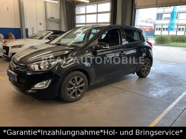 Hyundai i20 FIFA World Cup Edition *1.HAND*TÜV 08-2027*