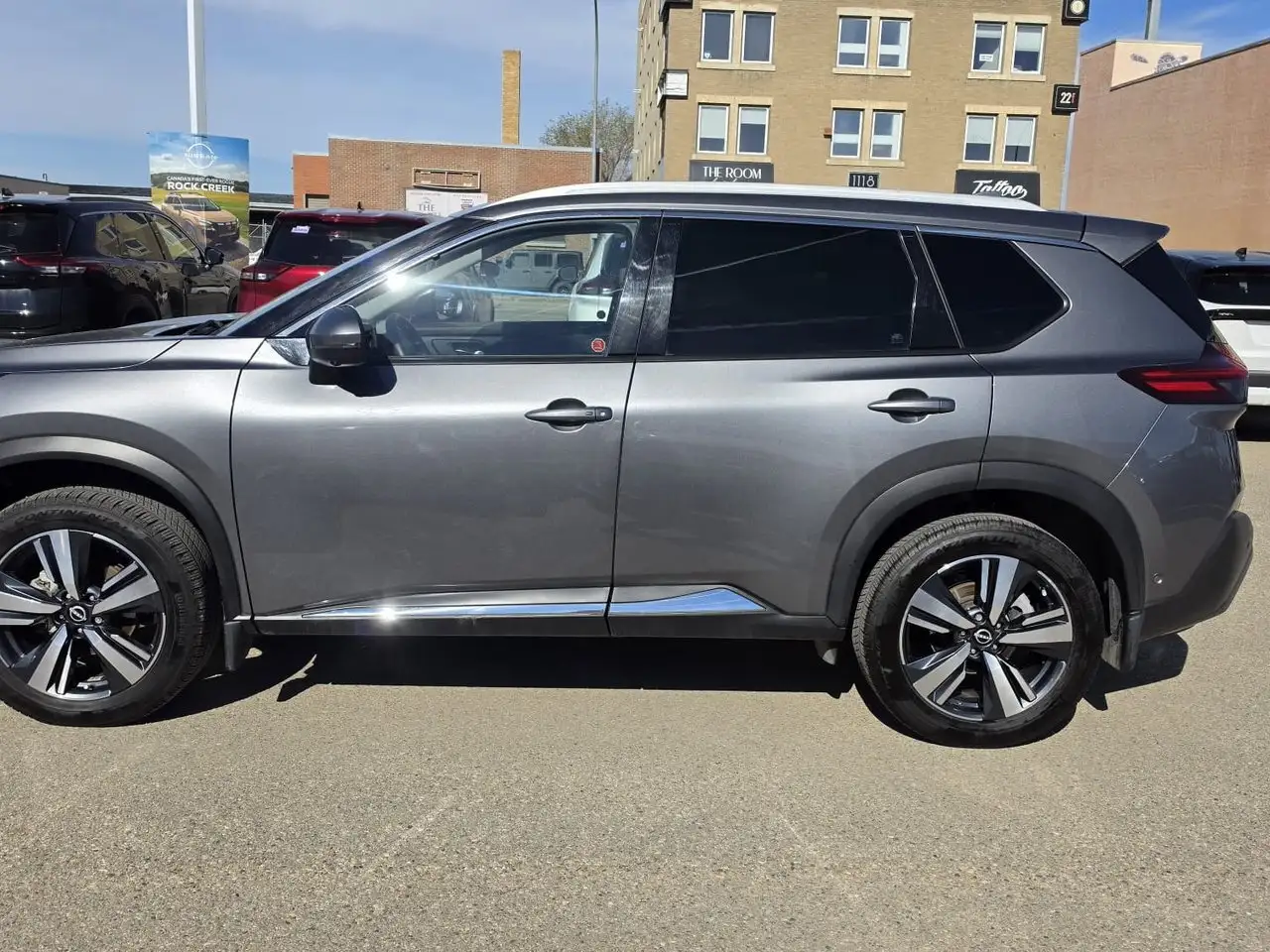 Nissan Rogue снимка Nissan Rogue