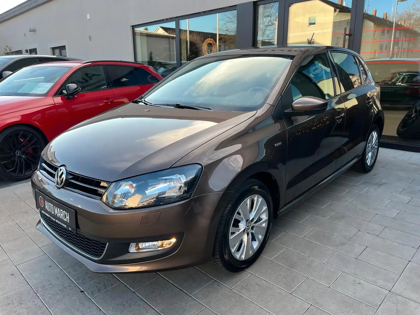 Volkswagen Polo V 1.2 TSI Life*1.Hand* Braun - 1