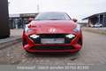 Hyundai i10 1.2 16V Trend *KOMFORT-PAKET/SH/LENKRAD-HZ.* Rood - thumbnail 3