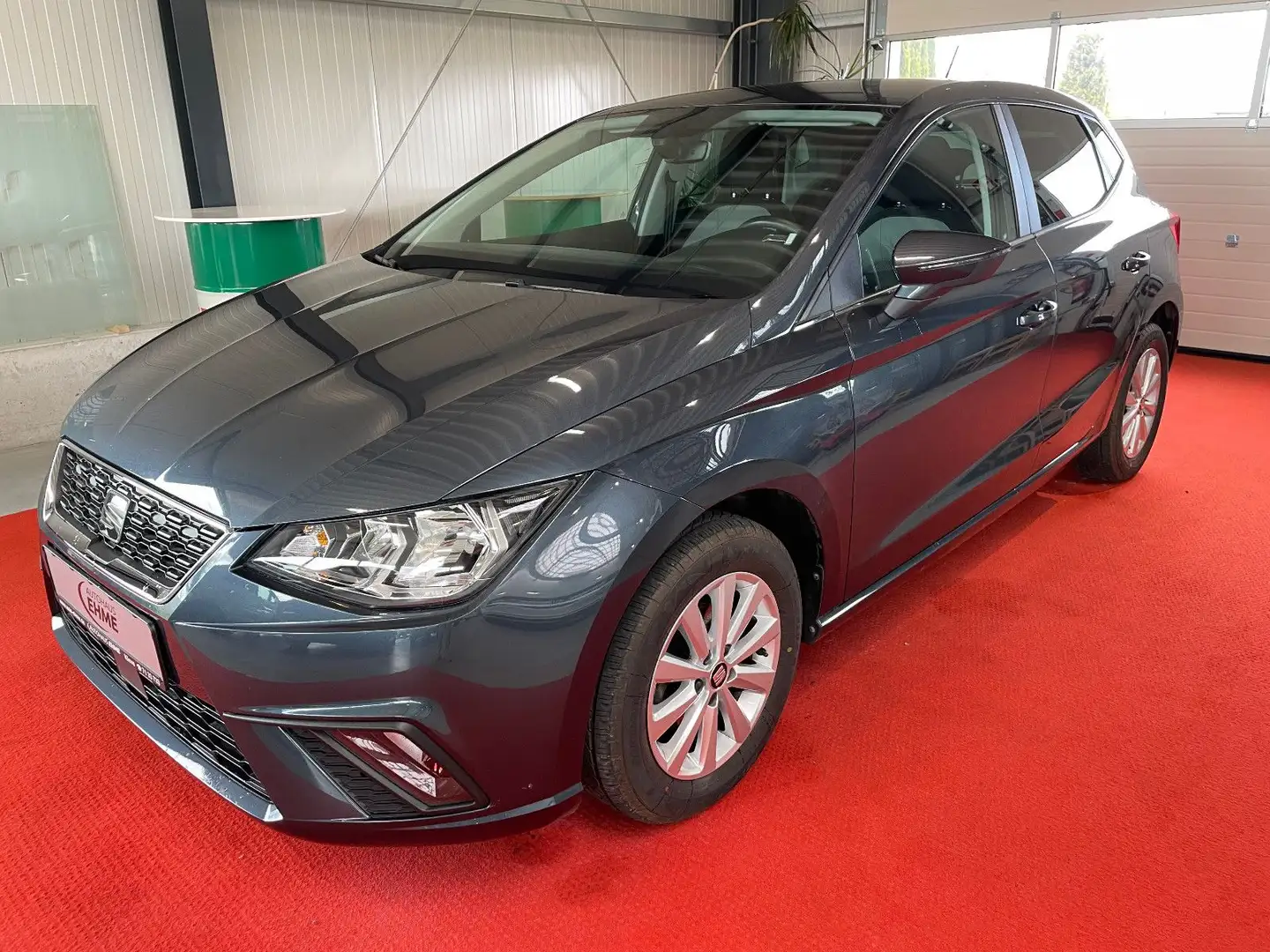 SEAT Ibiza Style 1.0 *SHZ*PDC*FULLLINK*ALLWETTER* Grau - 1