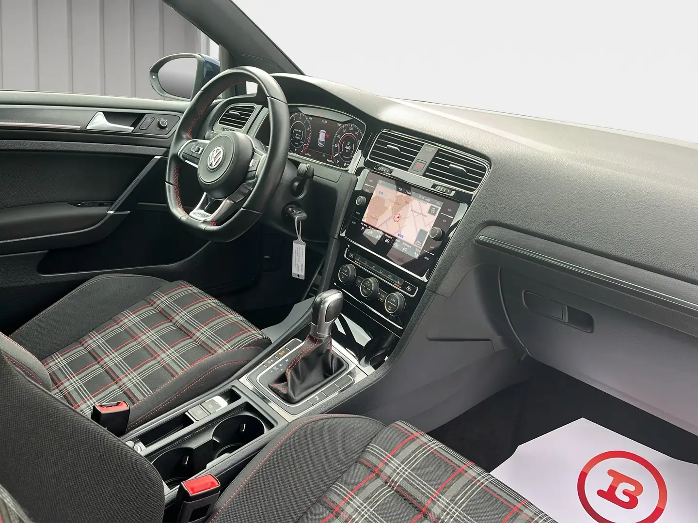 Volkswagen Golf GTI 2.0TSI 245PK DSG | LED | Navi | Zetelverwarming Bleu - 2