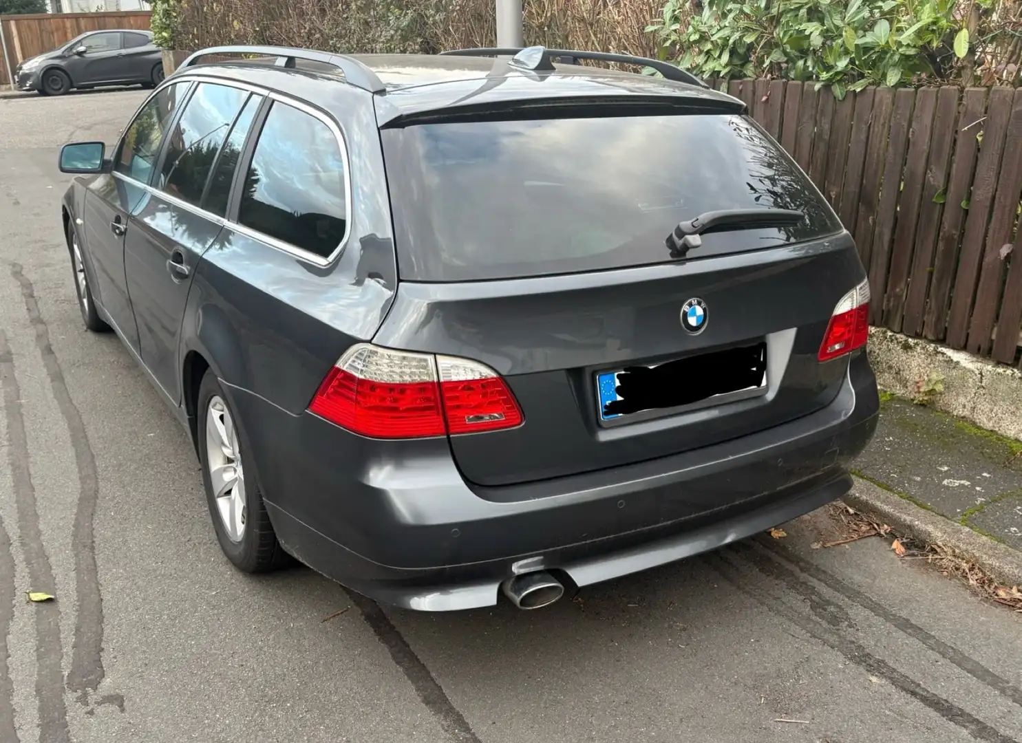 BMW 520 520d Šedá - 2