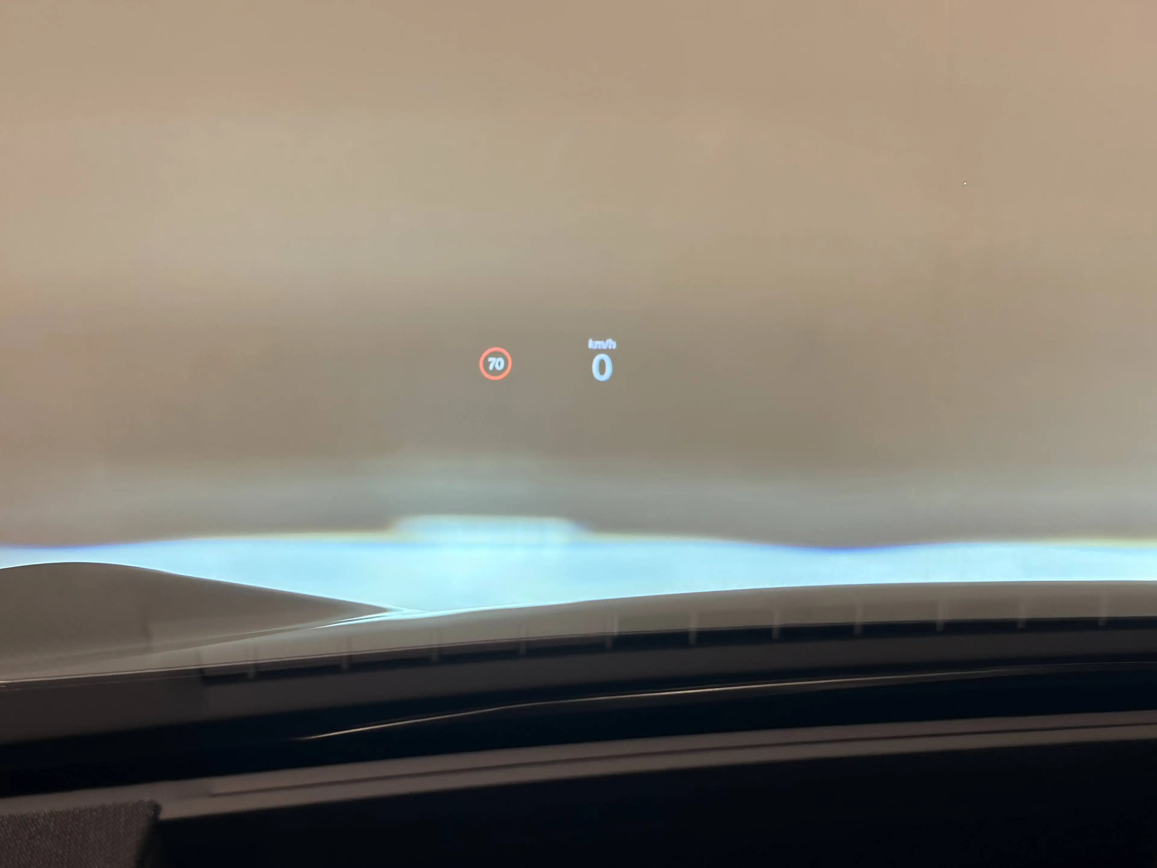 Polestar 4 Polestar 4 100 kWh LRSM + Pilot + Plus Pack — photo 11