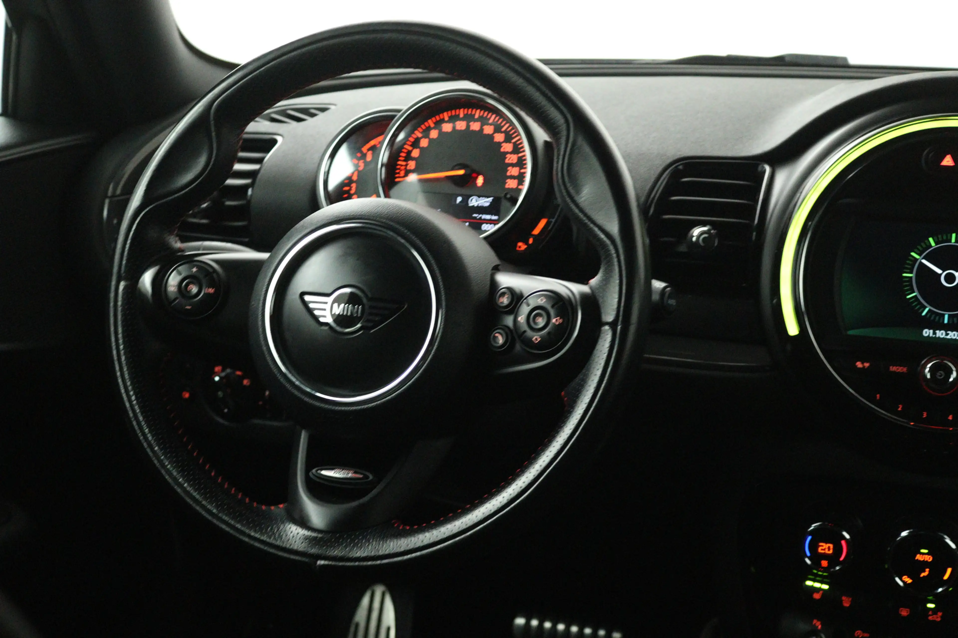 MINI One Clubman 1.5 Chili (STOELVERWARMING, CAMERA, DEALER ONDERHO — photo 4