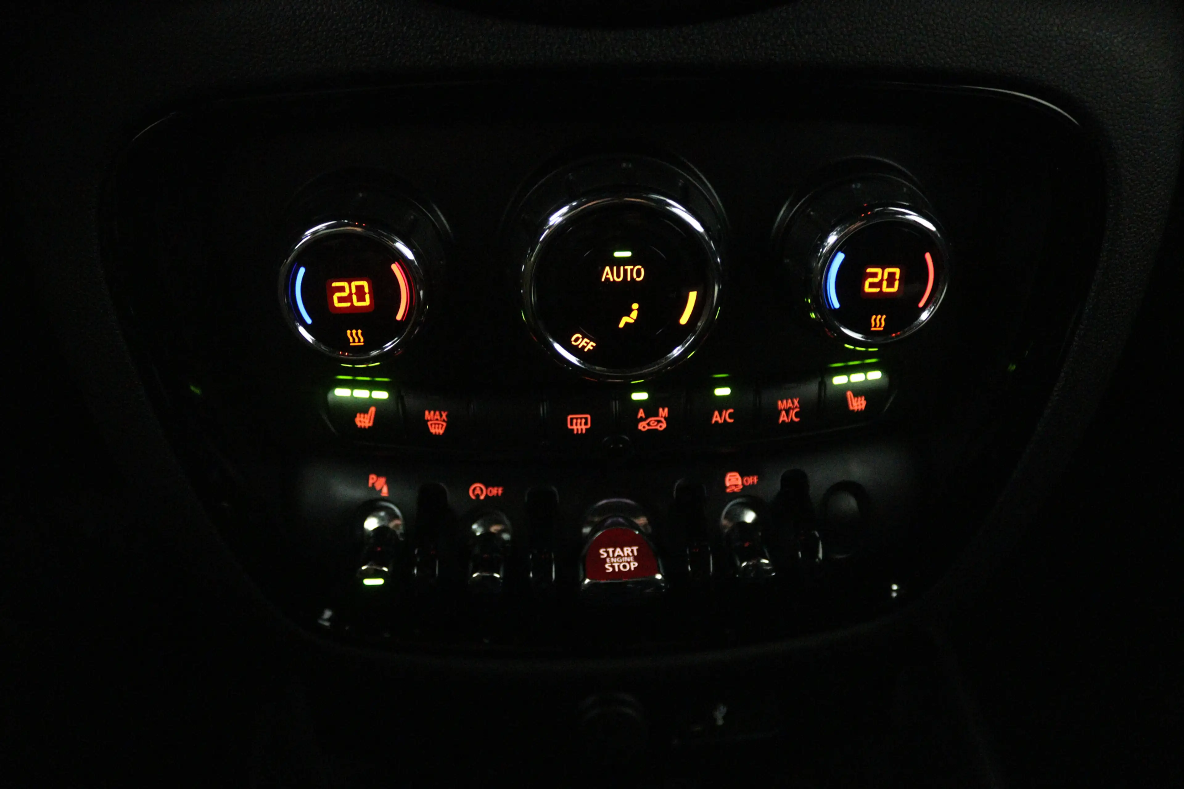 MINI One Clubman 1.5 Chili (STOELVERWARMING, CAMERA, DEALER ONDERHO — photo 13