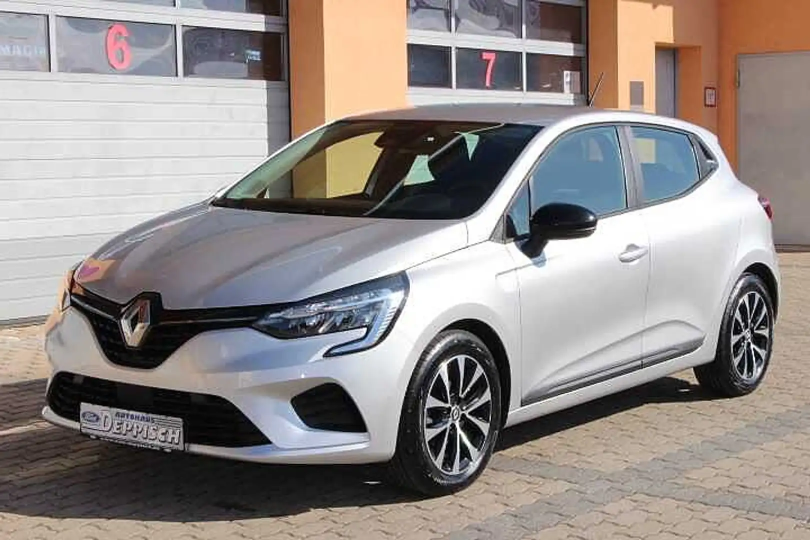 Renault Clio TCe 90 EQUILIBRE X-TRONIC Plateado - 1