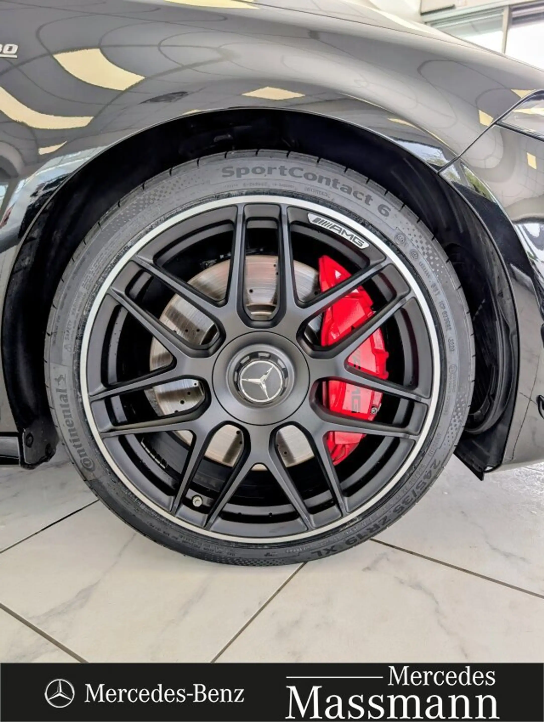 Mercedes-Benz A 45 AMG 4MATIC+ Aero Package Premium Plus Navi/Pano.-Dach — photo 7