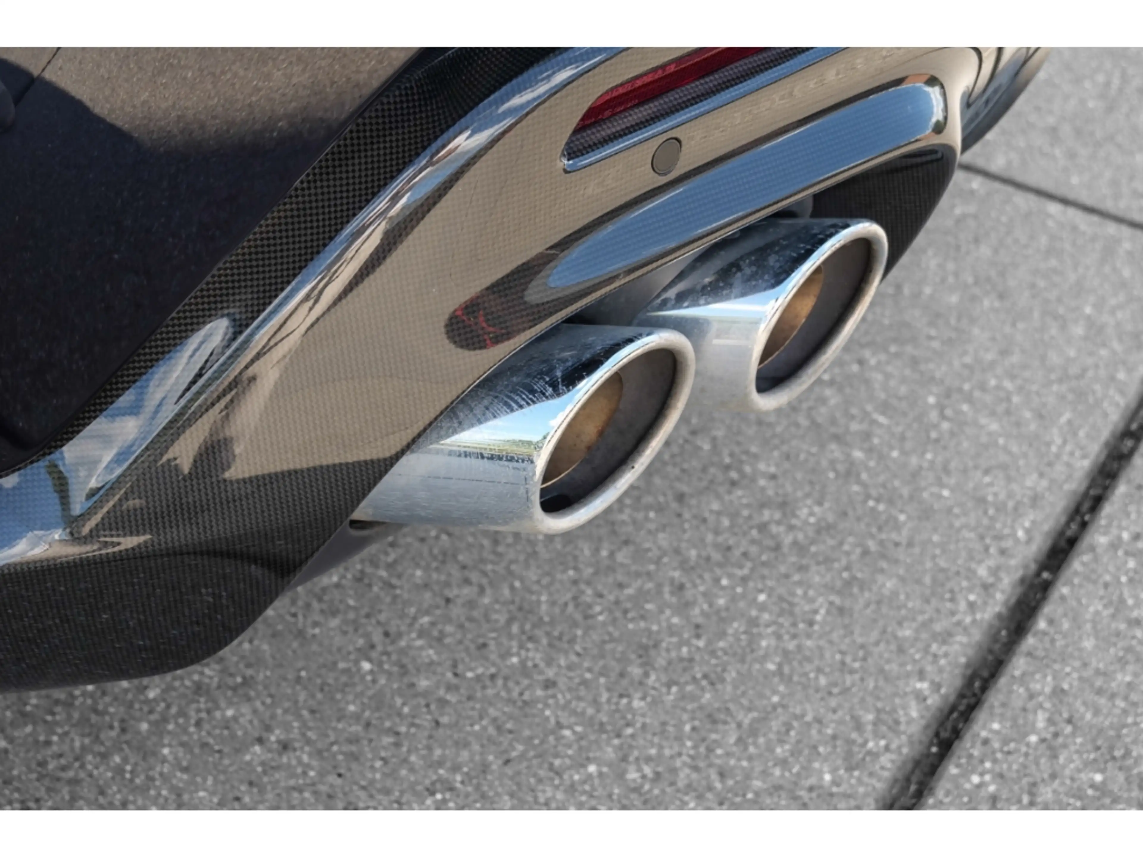 Ferrari Purosangue *Atelier*Blu America*Pano*Massage*Burmester* — photo 13