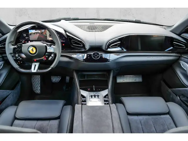 Ferrari Purosangue view 15